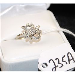 LADIES VINTAGE 14K WHITE GOLD DIAMOND RING  WITH NINE DIAMONDS SET IN VINTAGE 14K GOLD  RING - WEIGH