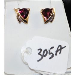 WOMENS 14K YELLOW GOLD TRILLION CUT GARNET  AND DIAMOND EARRINGS WITH EACH EARRING HAVING  ONE TRILL