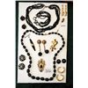 Image 1 : VINTAGE COSTUME JEWELRY