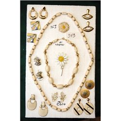VINTAGE COSTUME JEWELRY