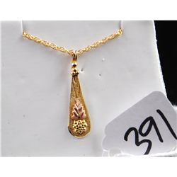 LADIES 10K BLACK HILLS GOLD PENDANT