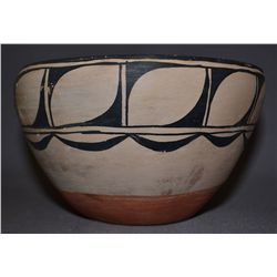 SANTO DOMINGO POTTERY BOWL