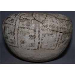 ANASAZI POTTERY JAR