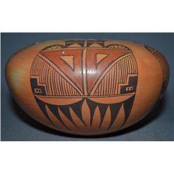 HOPI POTTERY JAR