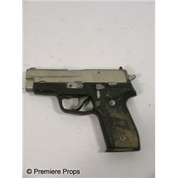 30 Minutes or Less Chango (Michael Peña) Gun