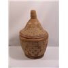 Image 1 : Ace Ventura African Basket Prop