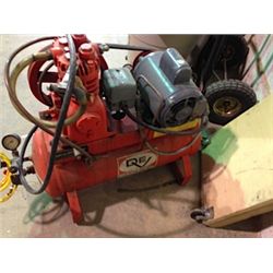 DEVILBISS PORTABLE COMPRESSOR