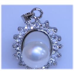 19.10 CTW WHITE PEARL AND CZ PENDANT