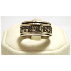 Navajo Spinner Sterling Silver Pueblo Scene Men's Ring - Elaine Becenti