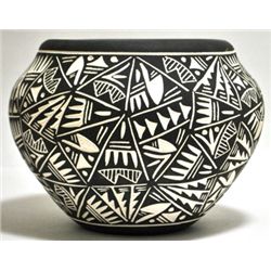 Acoma Pueblo Etched Bowl Pottery - Jae