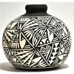 Acoma Pueblo Etched Round Vase Pottery - Jae