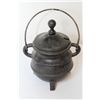 Image 4 : Cast Iron Pot with Lid