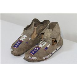 Crow Absaroka Indian Moccasins