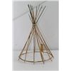Image 4 : Oglala Sioux Toy Teepee