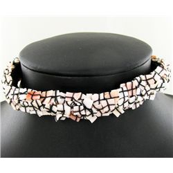 Crocheted Shell Choker Necklace (JEW-004313)