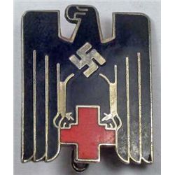 GERMAN NAZI ENAMELED PINBACK BADGE