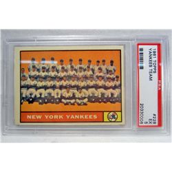 1961 TOPPS #228 NY YANKEES TEAM BASEBALL CARD - PSA EX 5