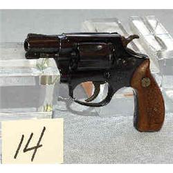 1 SMITH & WESSON .32, MODEL 30 814488....