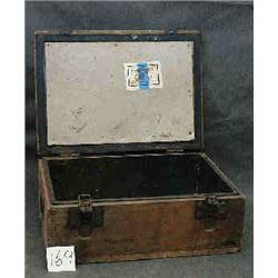 1 GERMAN AMMO BOX WW2...