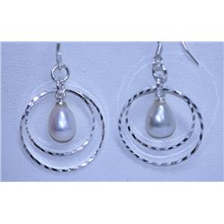 15.80 CTW WHITE PEARL DANGLING EARRING
