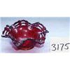 Image 1 : 1 PIGEON BLOOD RUFFLED BOWL...