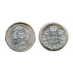 1900. Round O. ICCS Extra Fine-40. Very lightly toned.