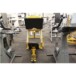 HAMMER STRENGTH LINEAR LEG PRESS