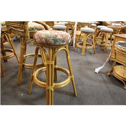 LIGHT RATTAN MONTE CARLO 27" HIGH ROUND BAR STOOL