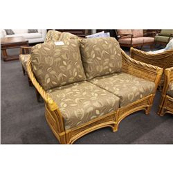 LIGHT RATTAN BROWN LEAF-PATTERN LOVE SEAT