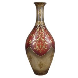 "REGAL  FLEUR DE LIS VASE"