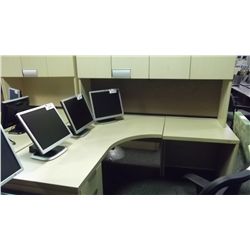MAPLE CORNER WORKSTATION WITH HUTCH