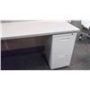 Image 4 : HERMAN MILLER AO2 8'X8' CORNER WORKSTATION WITH