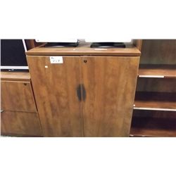 AUTUMN MAPLE DOUBLE DOOR 4' BOOKCASE