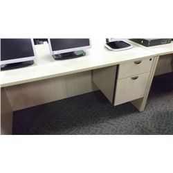 MAPLE 60"X30" SINGLE PEDASTAL DESK