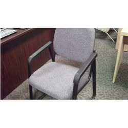 GREY SLED-BASED CLIENT CHAIR