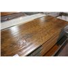 Image 1 : HANDSCRAPED GOLDEN OAK 12.3MM LAMINATE