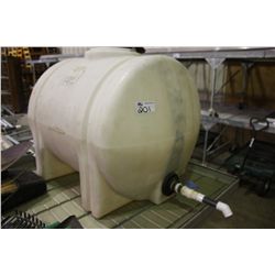 WHITE PLASTIC 125 GAL LEG WATER TANK