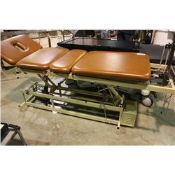 TX MO#TXE-1 TRACTION UNIT BED