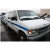 Image 2 : 1997 WHITE FORD E-250 CARGO VAN 84,914KM GAS 4.2L