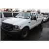 Image 1 : 2002 WHITE FORD F-250 XL SUPER DUTY 2DR PU