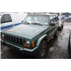 Image 1 : 2000 GREEN JEEP CHEROKEE CLASSIC 4DR SUV 205,750KM