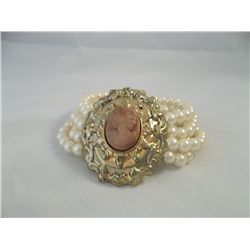 4 Strand Faux Pearl & Pink Cameo stretch Bracelet