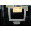 Image 1 : Samsung SyncMaster 770 TFT Flat Screen Monitor