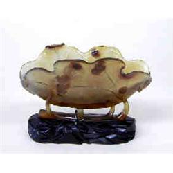 FINELY CARVED AGATE COUPE