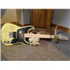 Image 2 : SIGNED ELECTRIC GUITAR FROM COUNTRY SUPERSTAR “ALAN JACKSON”