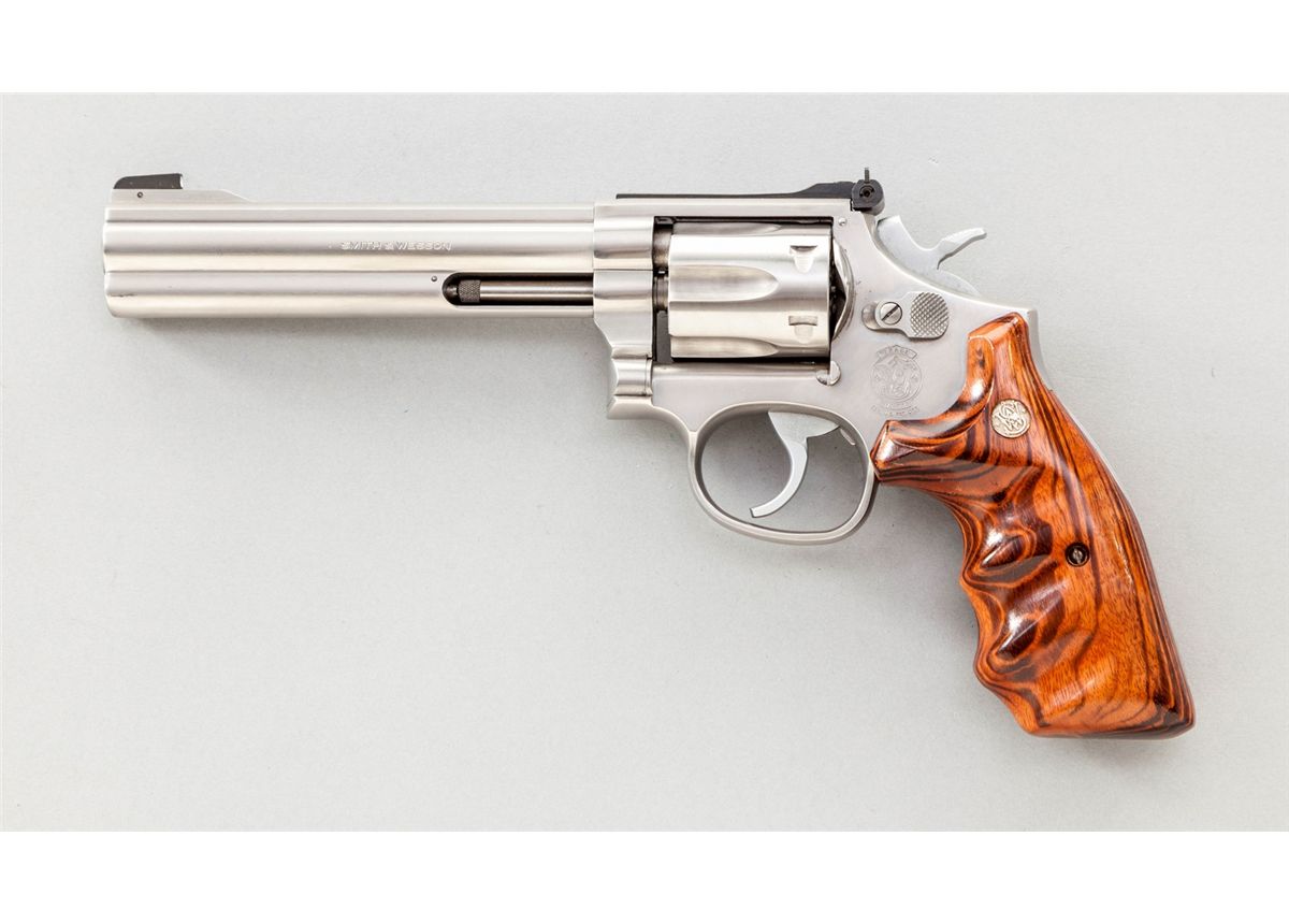 S&W Model 648 Double Action Revolver