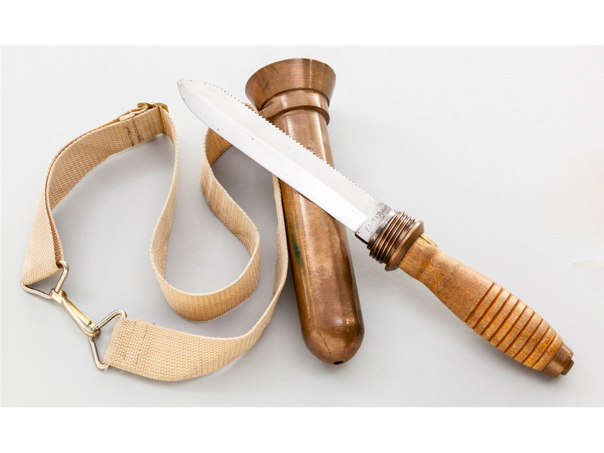 WWII Era U.S. Navy Diver's Knife