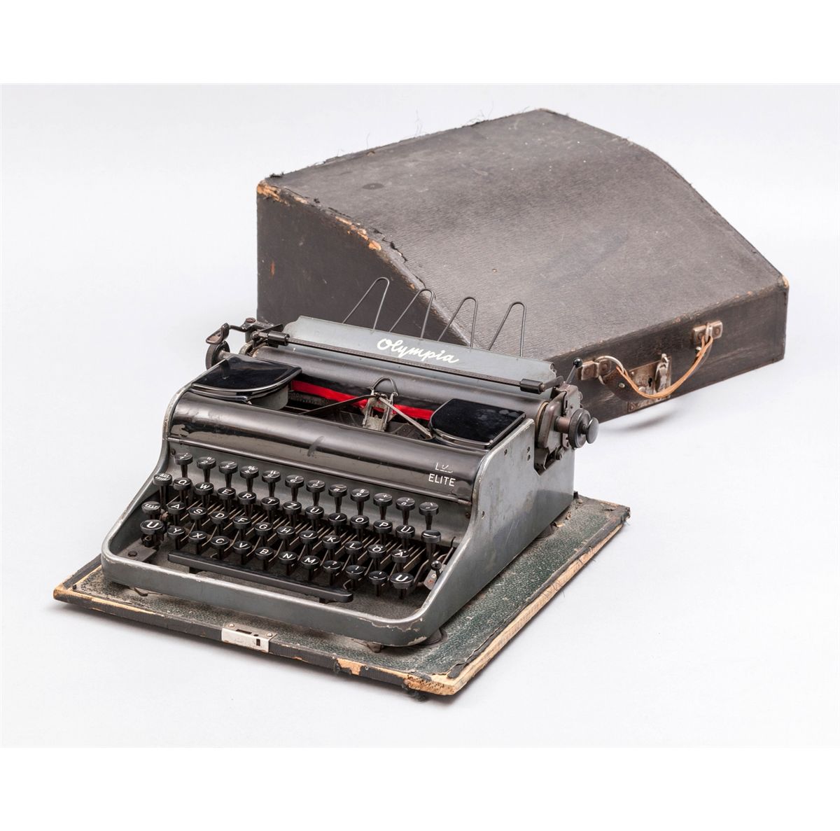 WWII German Olympia Elite SS Typewriter