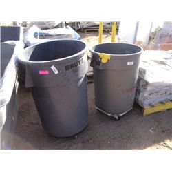 Rubbermaid Trash Can