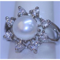 WHITE PEARL AND CZ RING